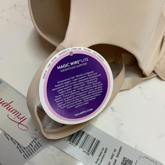 NWT Triumph Magic Wire Weightless Support Bra size 40B - Picture 5 of 5